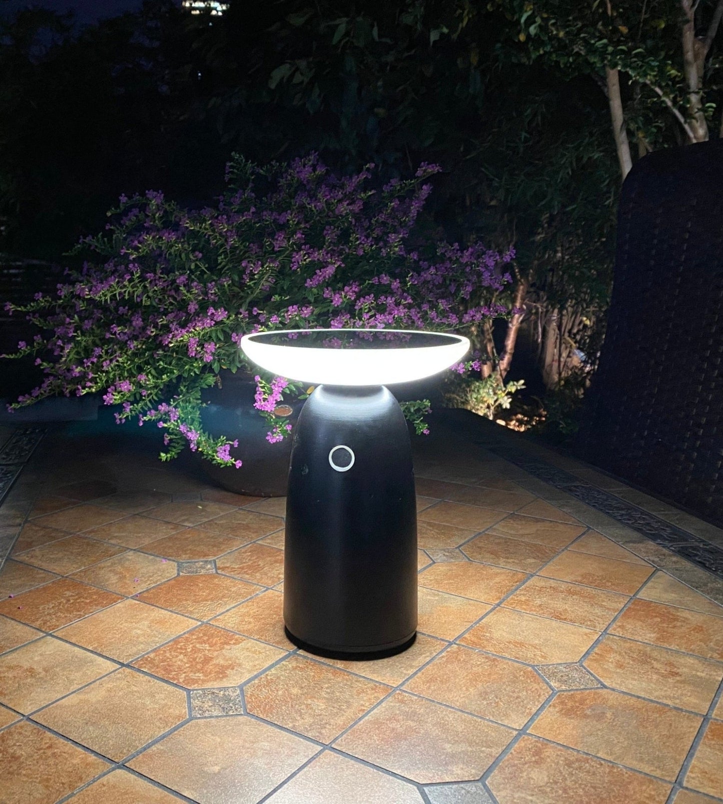 Solar LED Table Lamp – Black – 2 Modes (100–1000 Lumens) – USB-C Charging