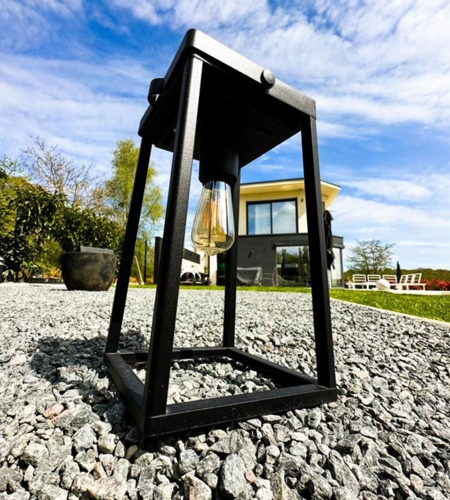 Solar LED Lantern – Warm Outdoor Decorative Fairy-Style Light