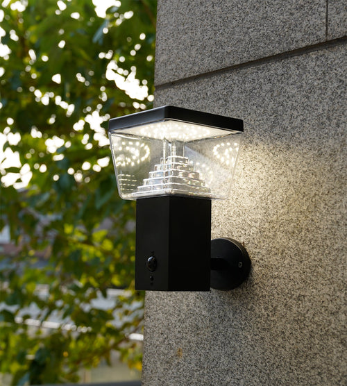Solar LED Wall Light – Motion Sensor – 3 Lighting Modes (100–1000 Lumens)