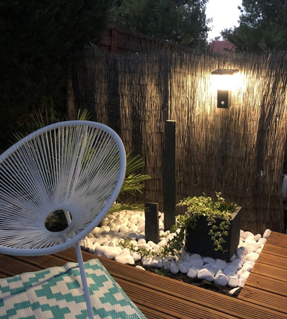 Solar LED Wall Light – Motion Sensor – 3 Lighting Modes (100–1000 Lumens)