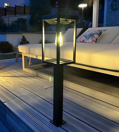 Outdoor Solar Bollard Light – Warm Glow Fairy Effect