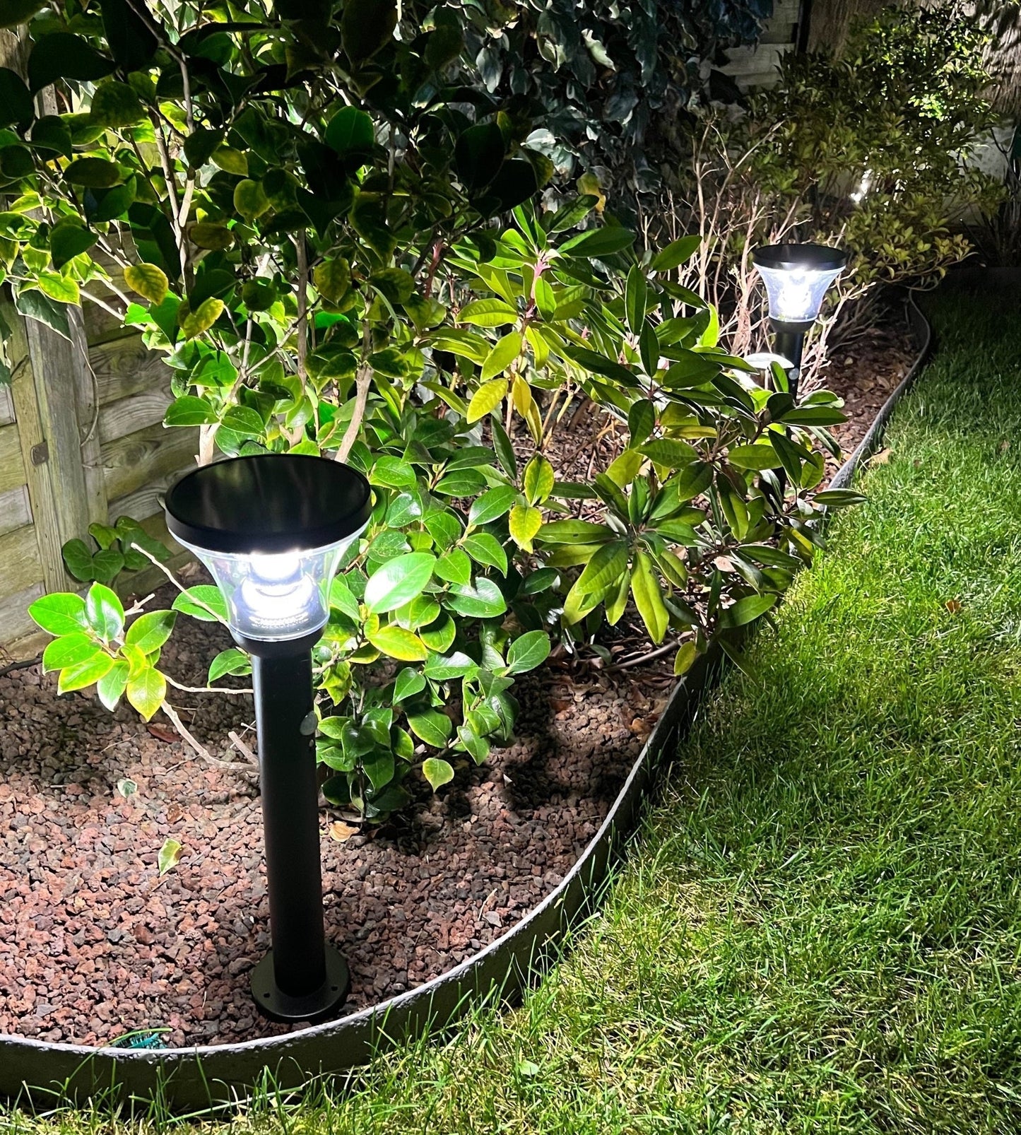 Solar LED Bollard Light – Motion Sensor – 3 Lighting Modes (75–600 Lumens)