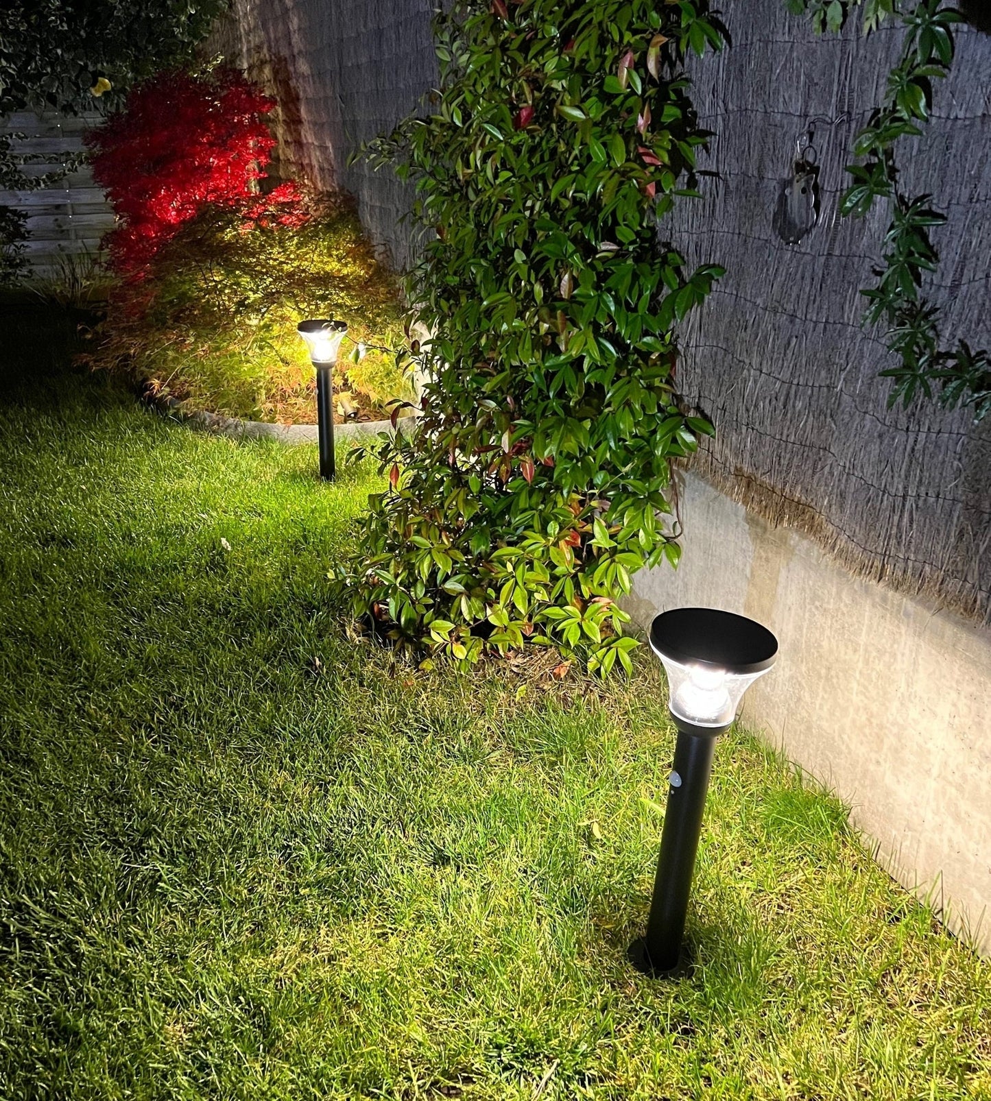 Solar LED Bollard Light – Motion Sensor – 3 Lighting Modes (75–600 Lumens)