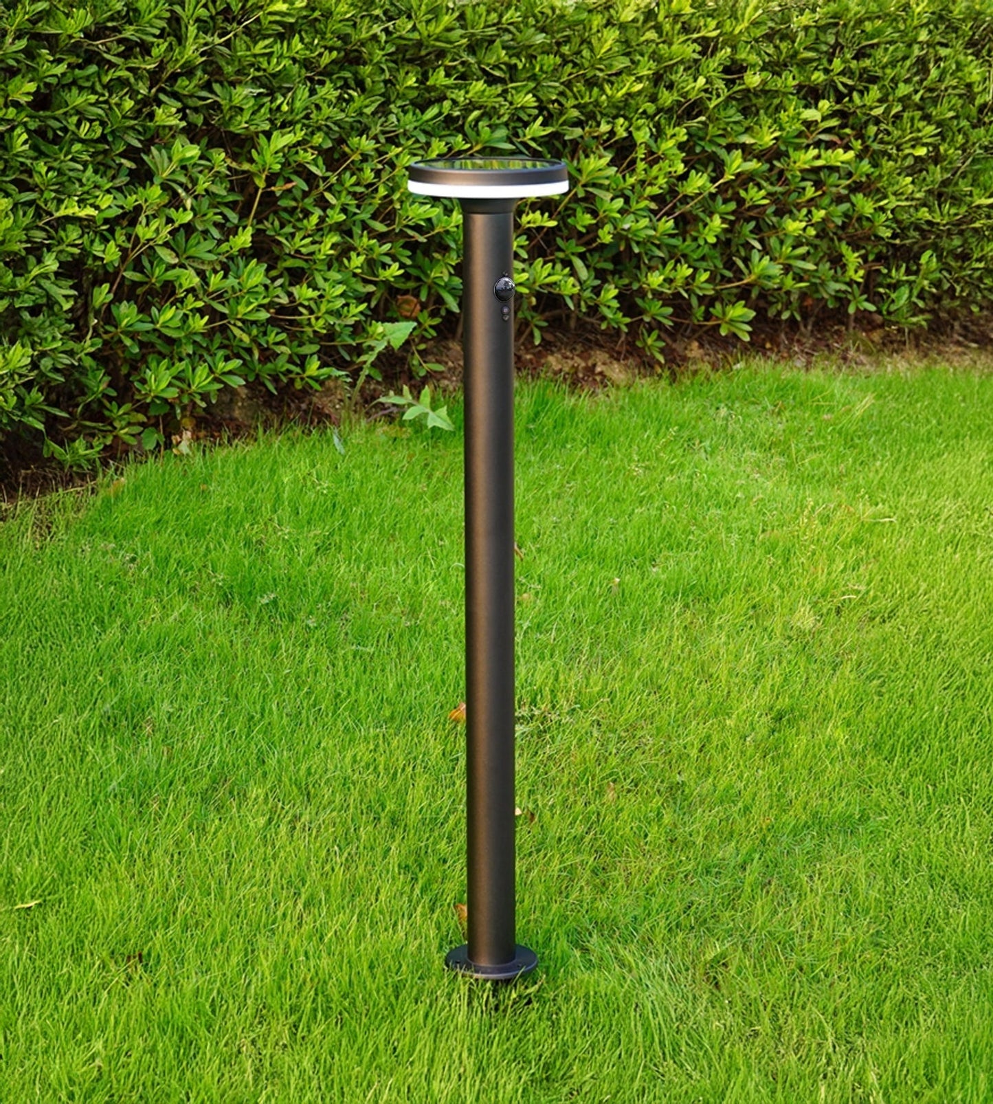 Solar LED Bollard Light – Motion Sensor – 3 Lighting Modes (75–600 Lumens)
