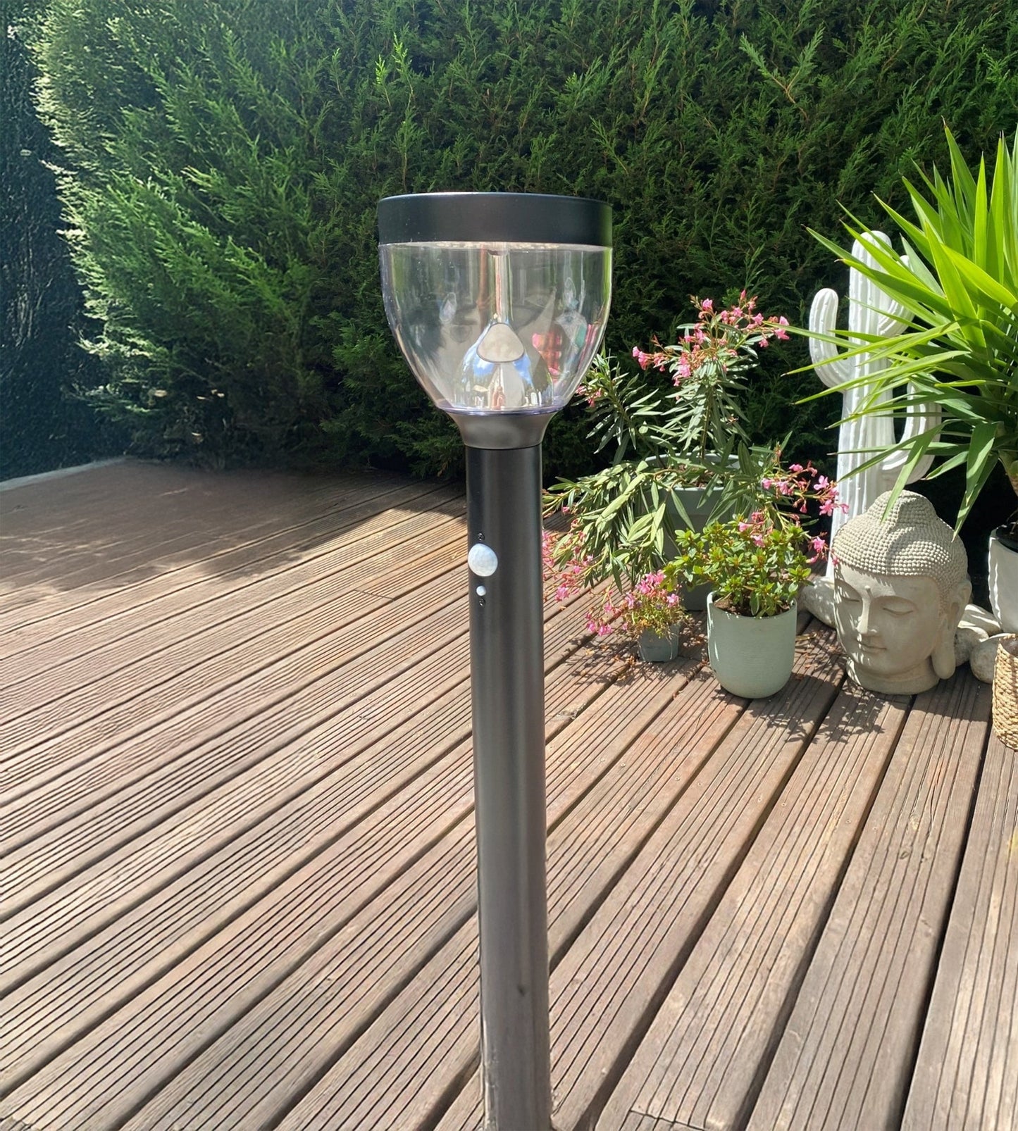 Solar LED Bollard Light – Motion Sensor – 3 Lighting Modes (75–600 Lumens)