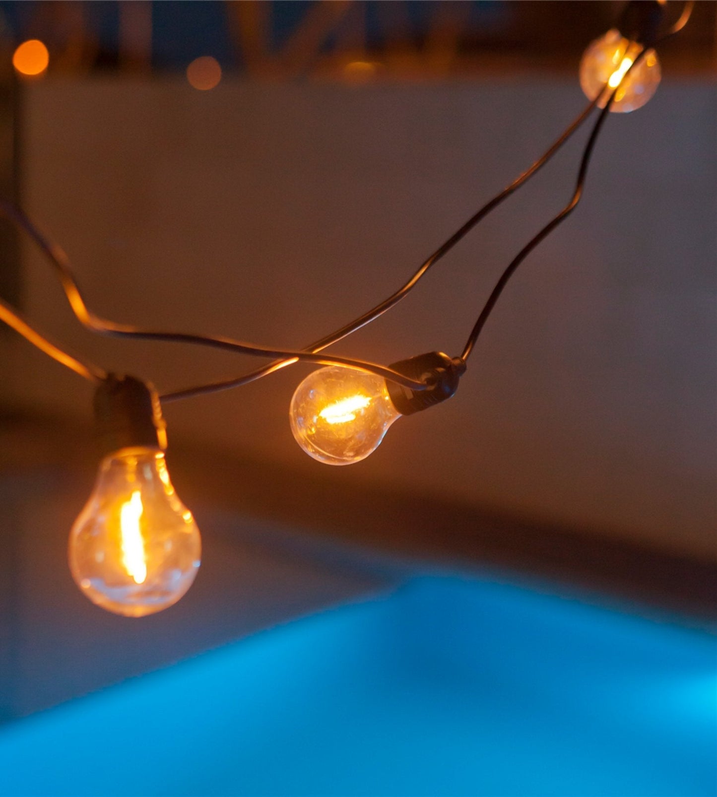 Solar String Lights – 10 Warm White Bulbs for Outdoor Decorative Lighting