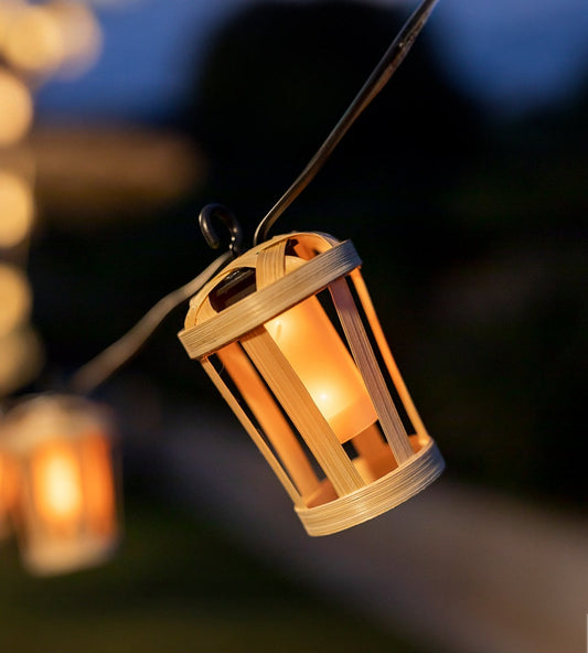 Solar String Lights – Flame Effect with Wooden Design, 10-Lamp Outdoor Decoration