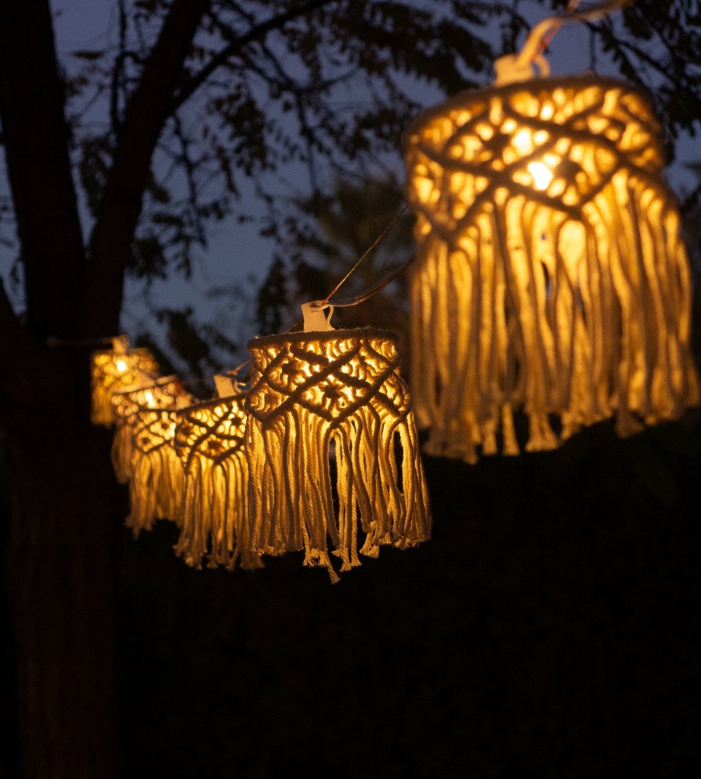 Solar String Lights – Warm White Indoor/Outdoor Decorative Lighting