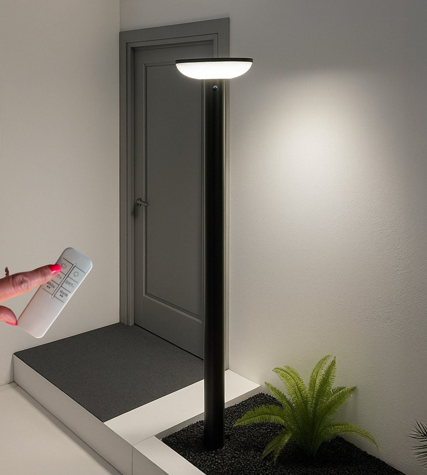 Solar LED Floor Lamp – Sensor & Remote Control – Outdoor Lighting