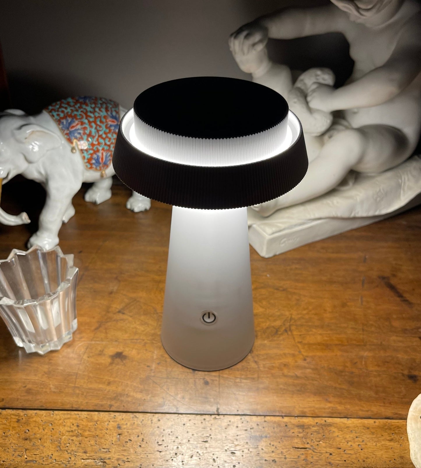 Solar LED Table Lamp – Warm Ambient Light for Indoor/Outdoor Use