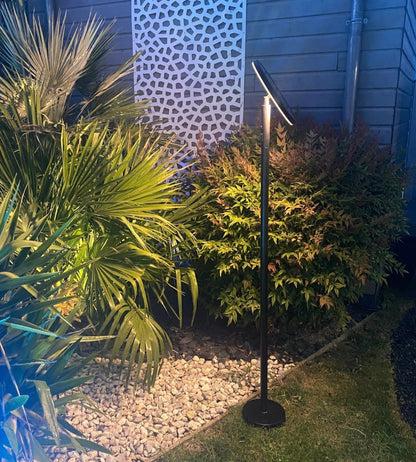 Solar LED Table Lamp – Modern Design for Indoor/Outdoor Use
