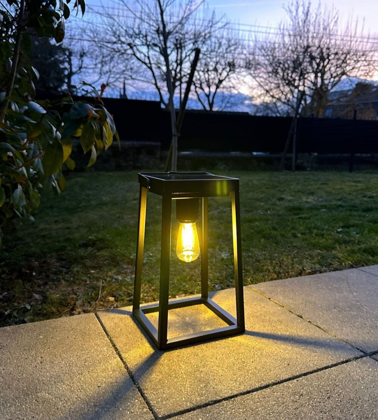 Solar LED Lantern – Warm Outdoor Decorative Fairy-Style Light