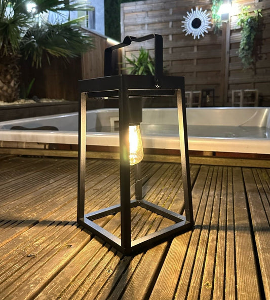 Solar LED Lantern – Warm Outdoor Decorative Fairy-Style Light